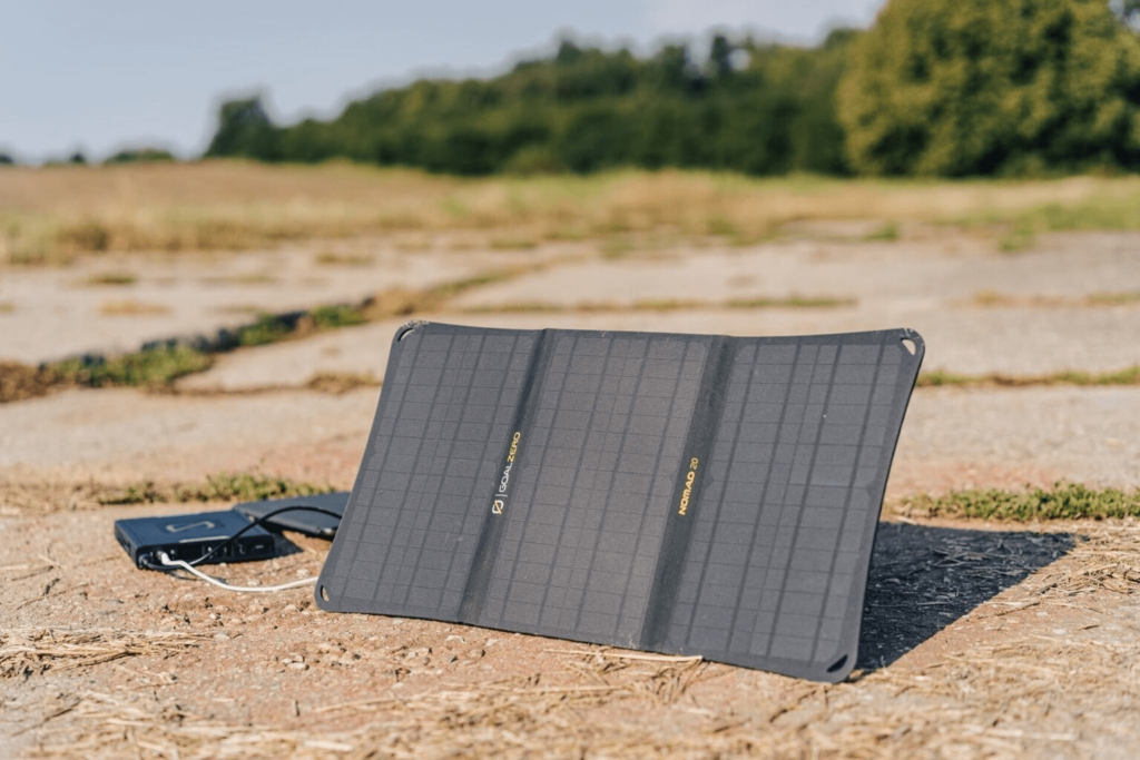 Tấm Pin Mặt Trời Goal Zero Nomad 20 Foldable Solar Panel