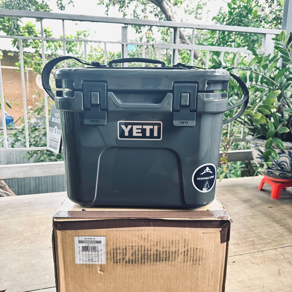 Thùng Giữ Nhiệt YETI Roadie 15 Cooler