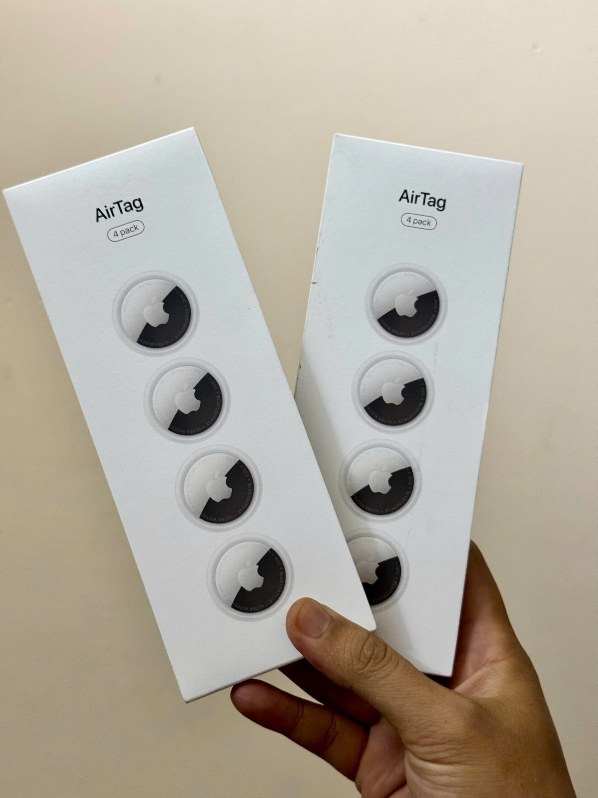 Airtag Gen 2 Pack 4 - New Full Box