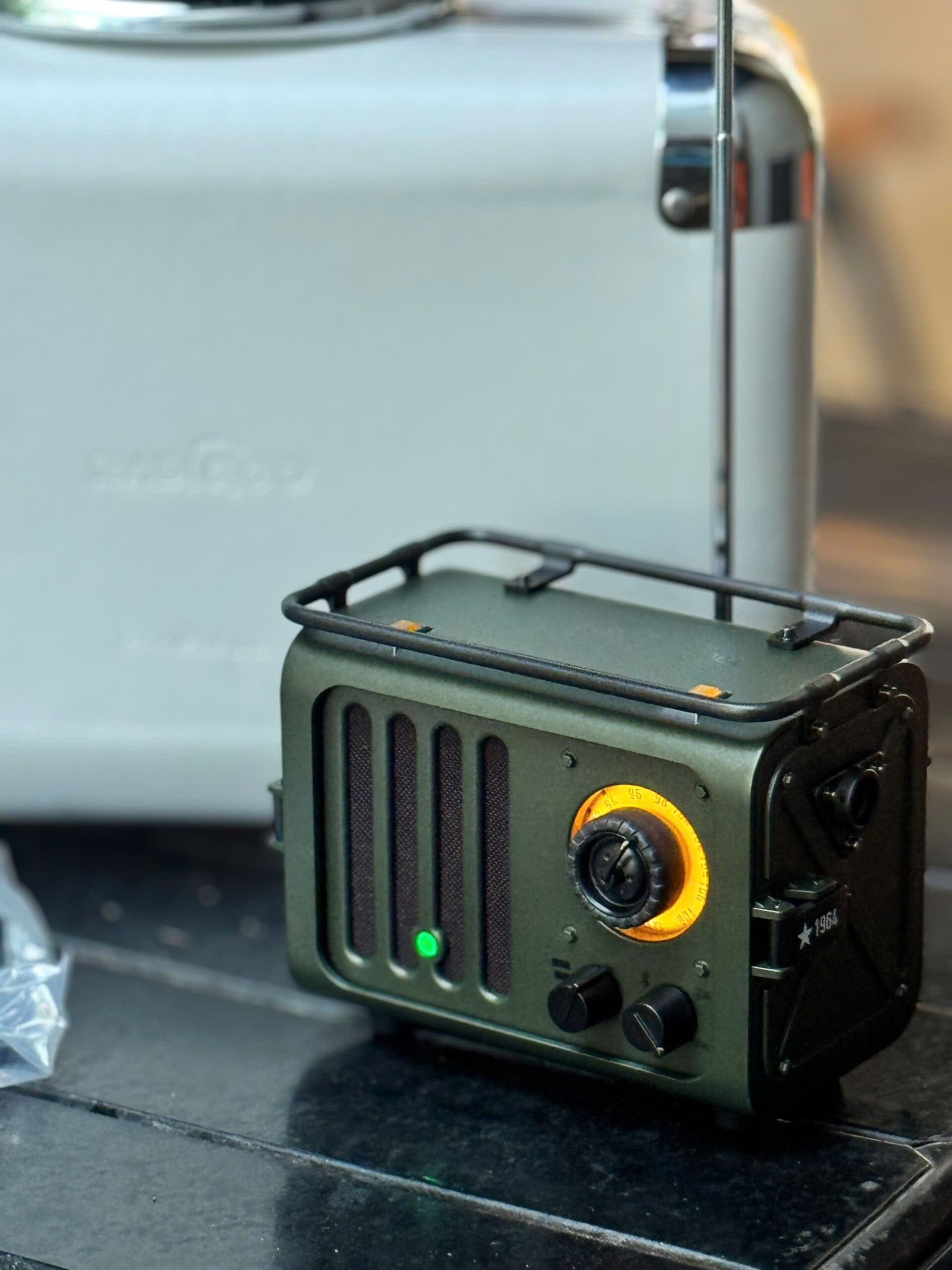 loa muzen wild jeep portable metal retro bluetooth speaker outdoor fm radio radiooo wd101gn 1 1 scaled