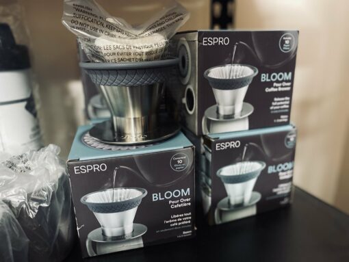 esspro bloom pour over coffee brewer 2 scaled