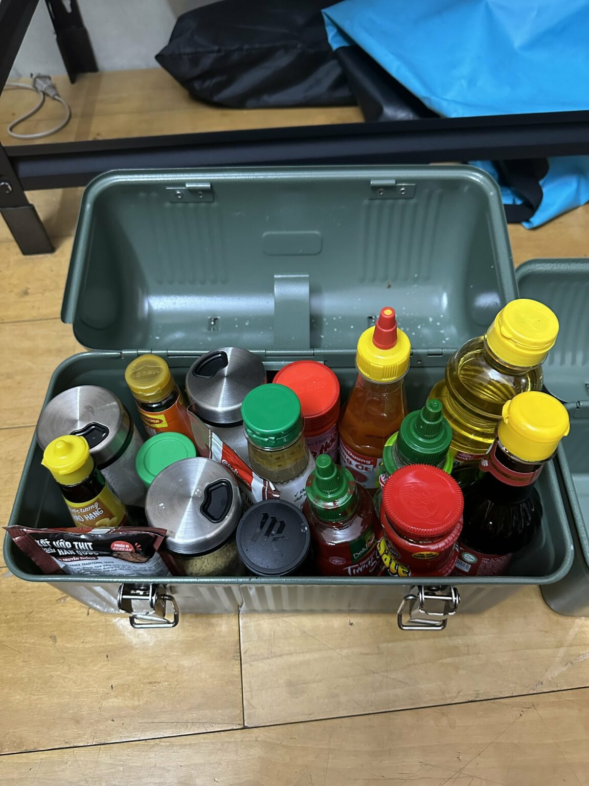 Thùng Stanley Classic Lunch Box 10qt | Motocamp.vn