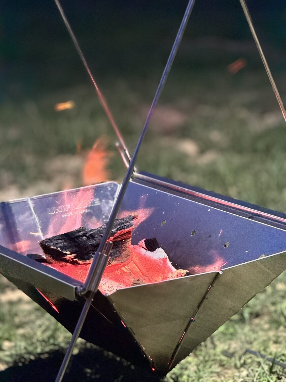 Bếp Than Uniflame 682951 Bonfire Base 450 | Motocamp.vn