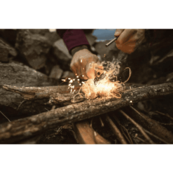 danh lua zippo mag strike fire starter 4
